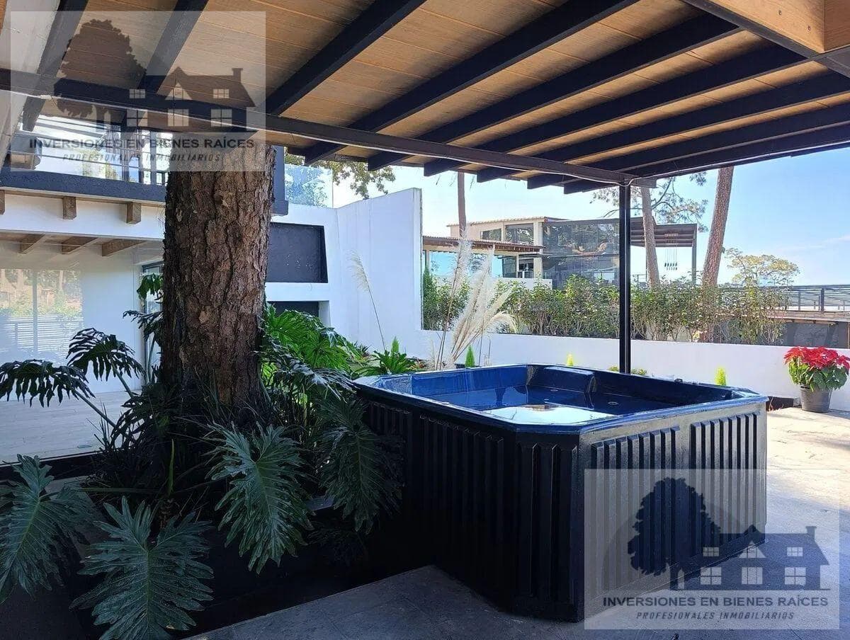Condominium unit for rent in Avándaro