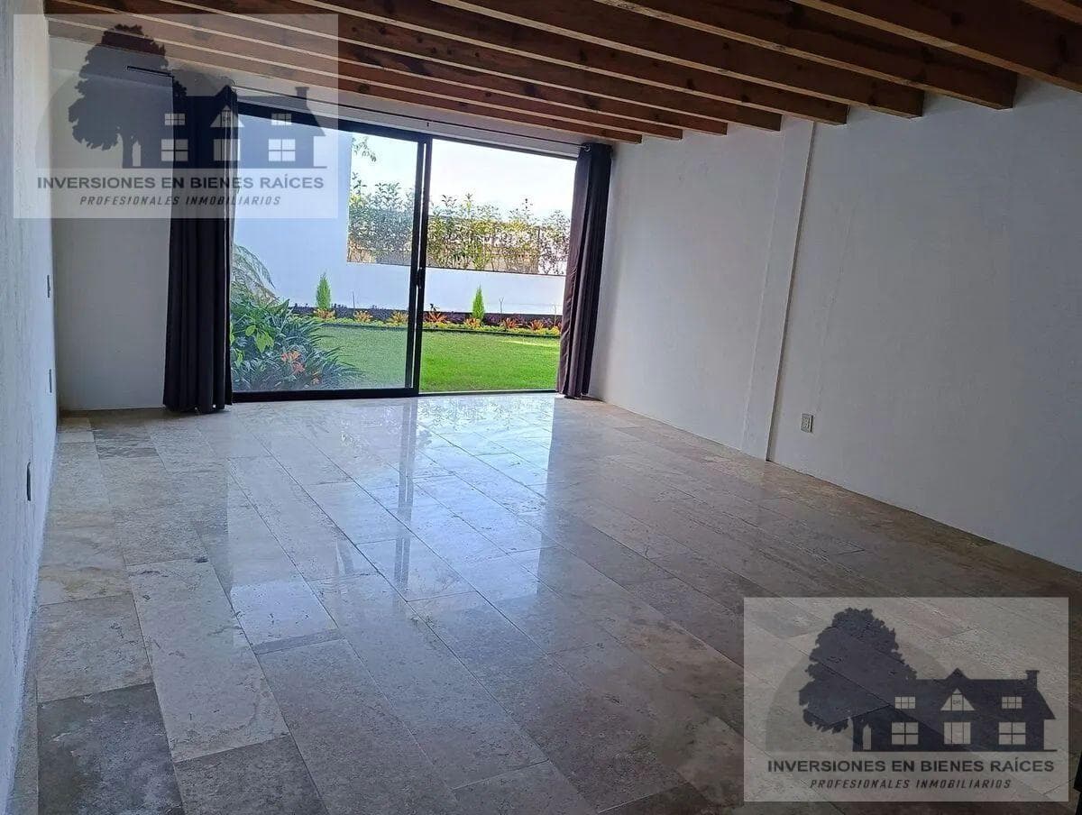 Condominium unit for rent in Avándaro