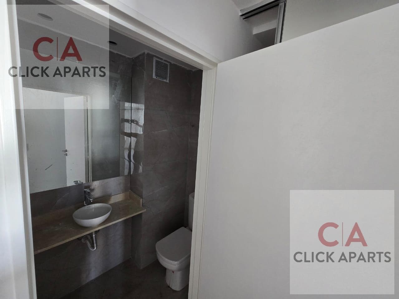 FOR SALE - 4-ROOM APARTMENT WITH BALCONY - FULL AMENITIES - BRAND-NEW - VILLA CRESPO