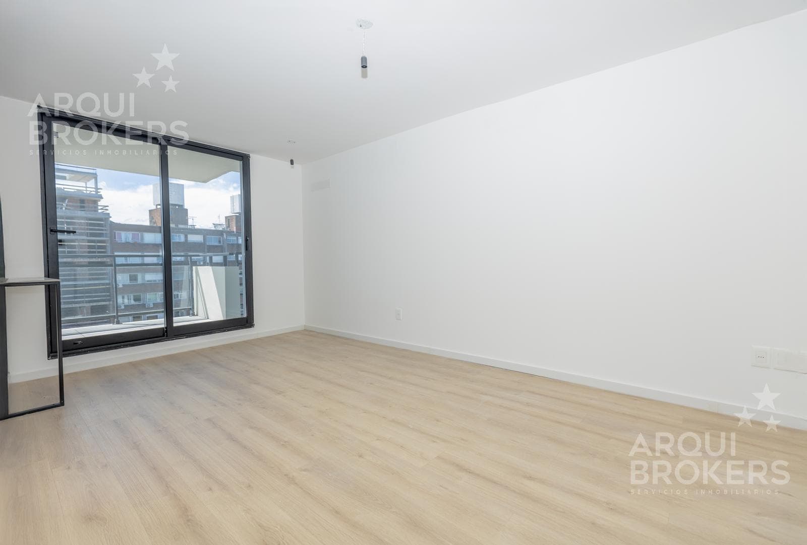 Two-Bedroom Apartment for Sale in Parque Batlle -401
