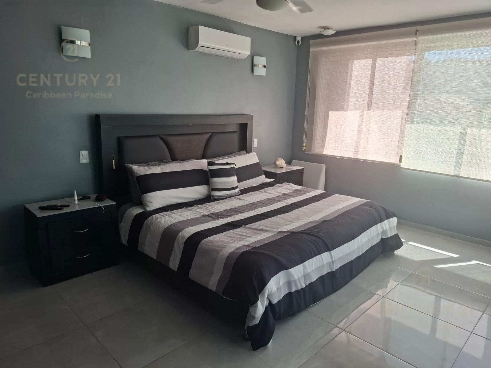 ortunidad de inversión Penthouse 3 REC Centro , pasos de la playa P4369