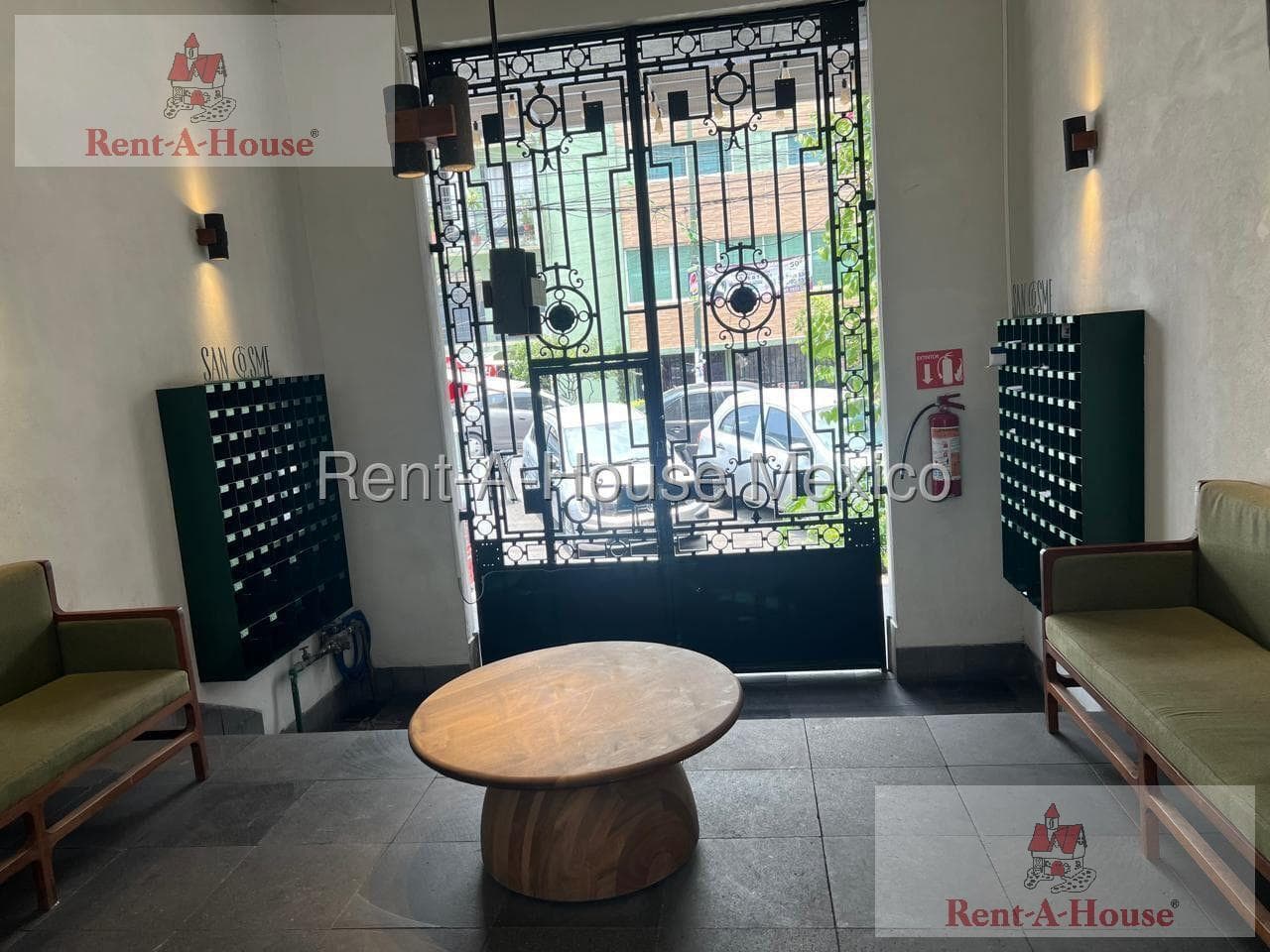 Apartment for Sale in San Rafael Cuauhtémoc, GIS 25-2508