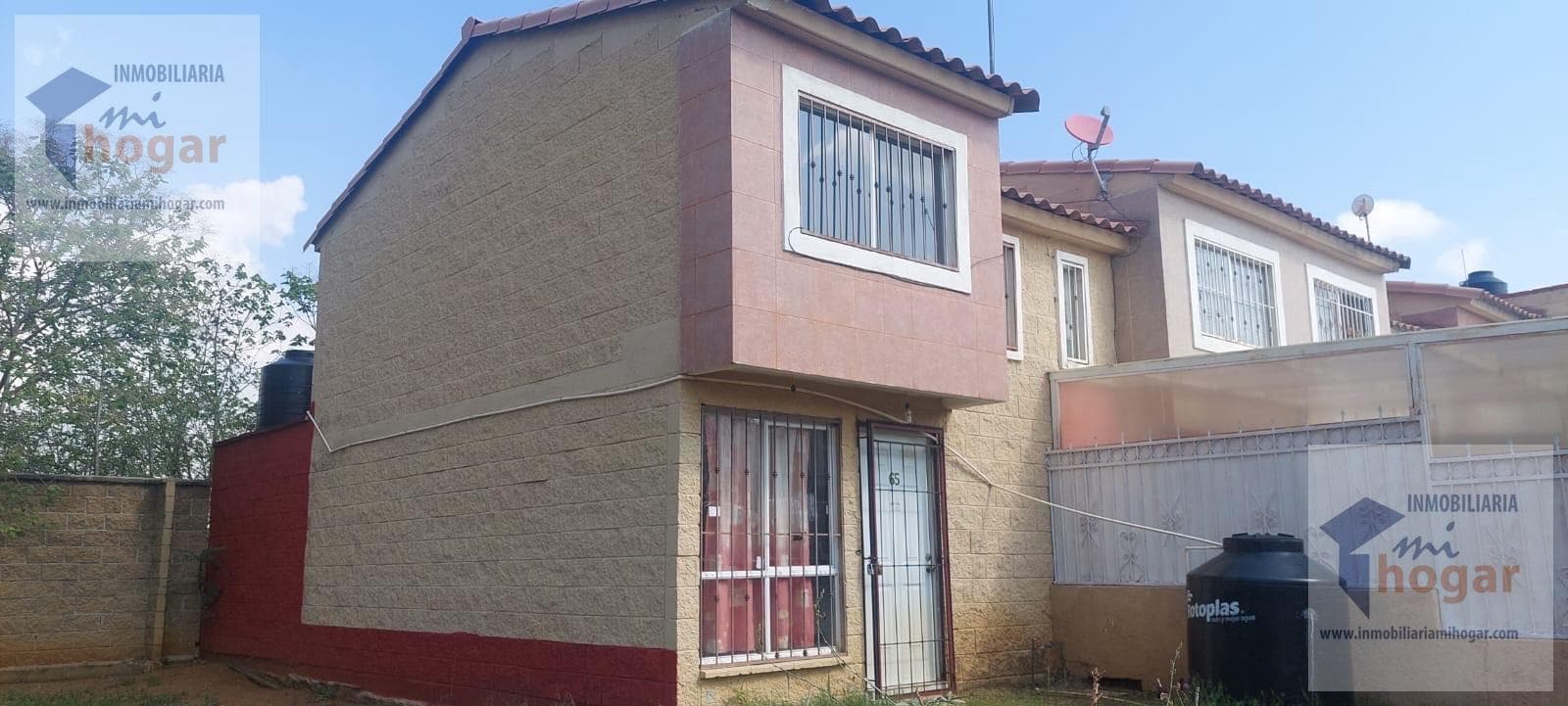 House - Real del Valle Subdivision