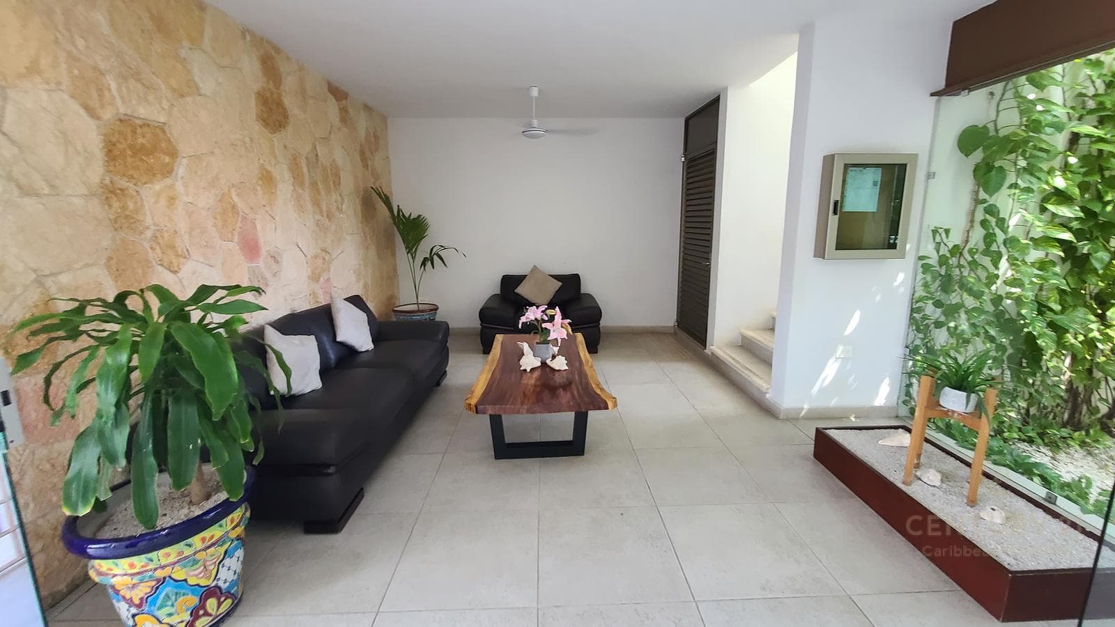 Hermoso departamento amplio en venta en Playa del Carmen Residencial Luxia P4389