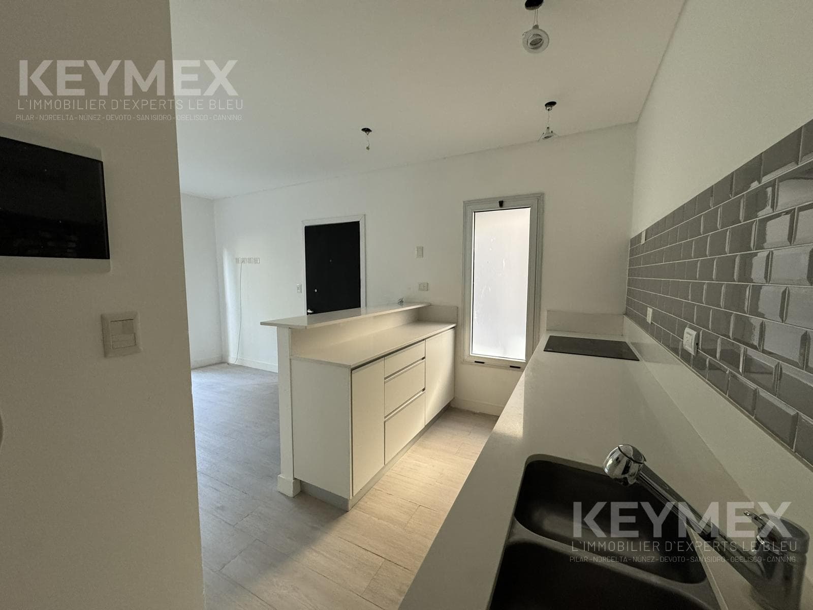 2-Bedroom Apartment for Sale/Rent in the Green Village Condominium