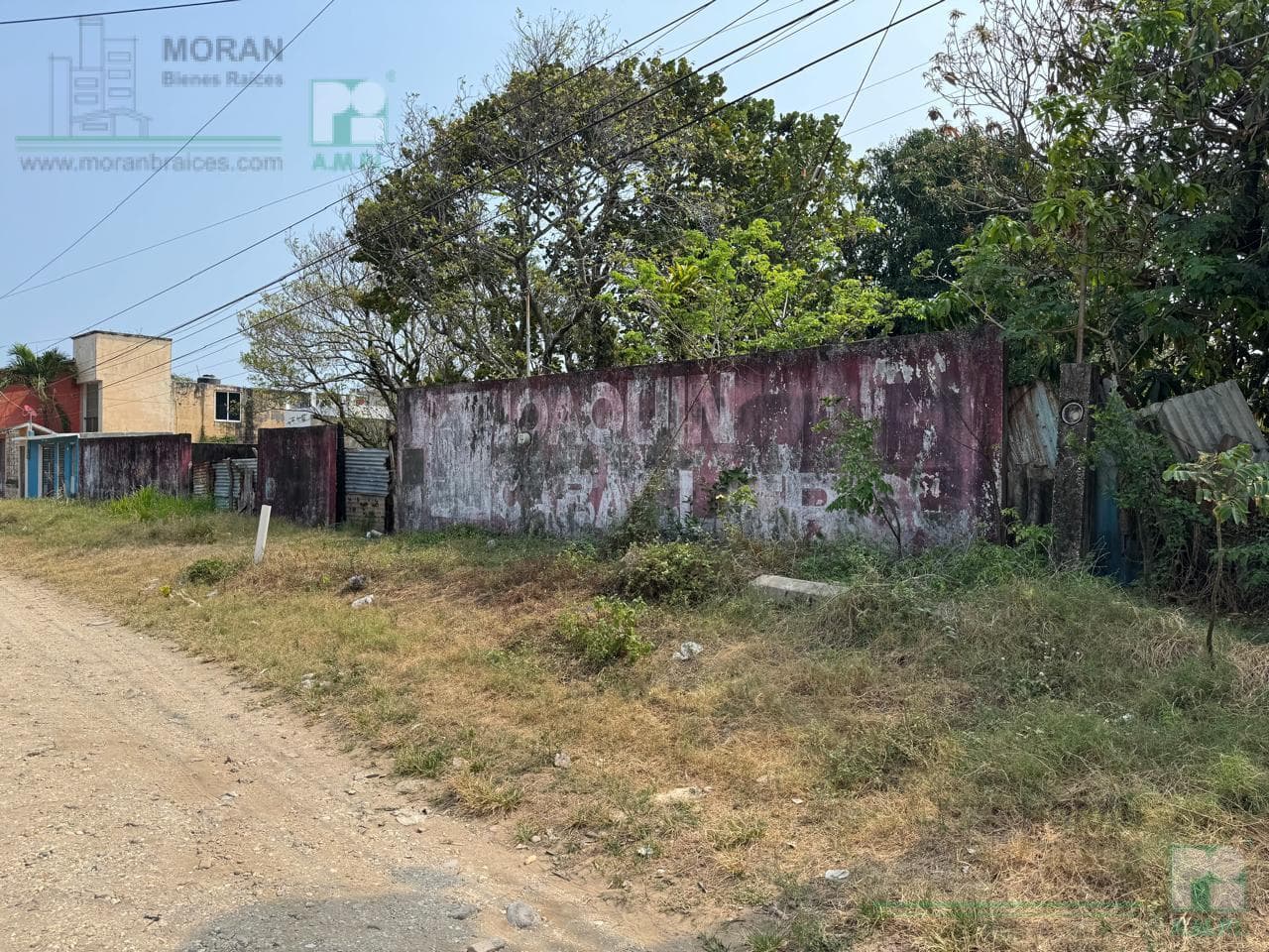 Land for Sale in the Los Transportistas Neighborhood