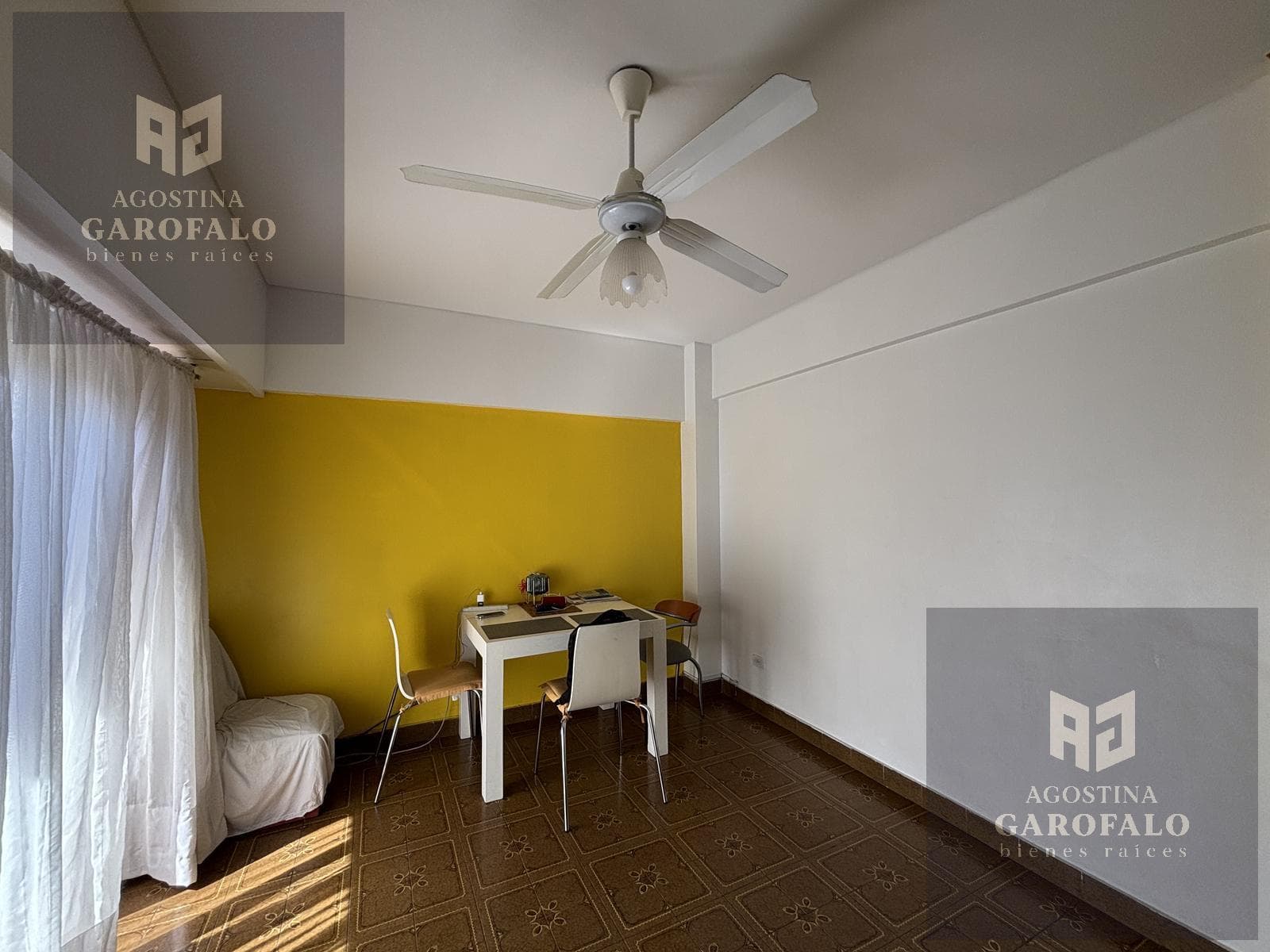 2-room apartment for sale in Balvanera, with a front-facing balcony, bright