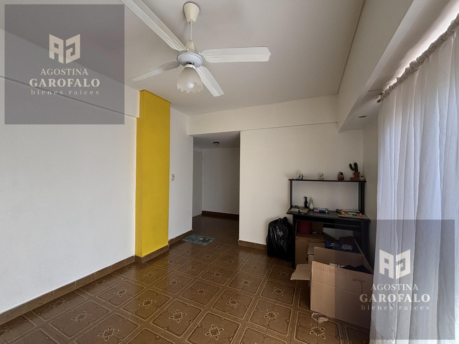 2-room apartment for sale in Balvanera, with a front-facing balcony, bright
