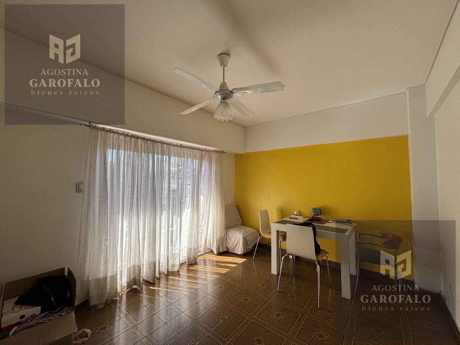 2-room apartment for sale in Balvanera, with a front-facing balcony, bright