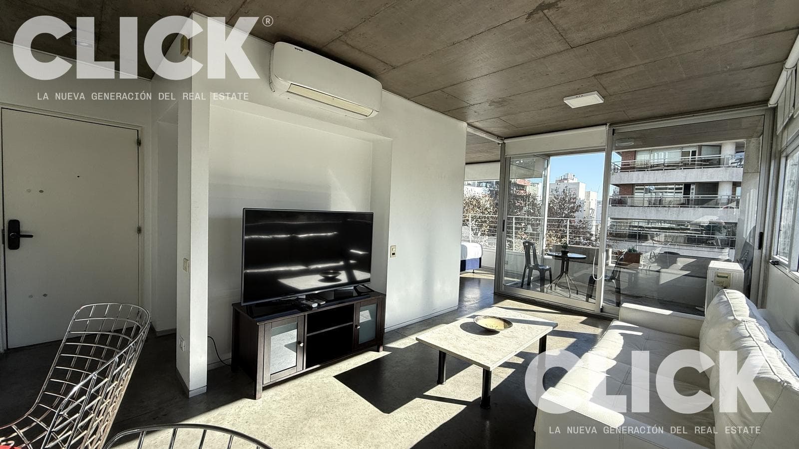 FOR SALE - 2-ROOM APARTMENT WITH BALCONY - PALERMO HOLLYWOOD