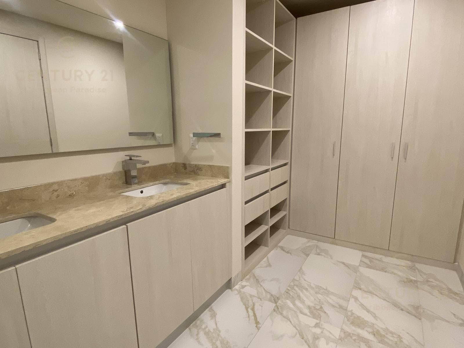 Departamento en Venta en Central Park, Cancún C3975
