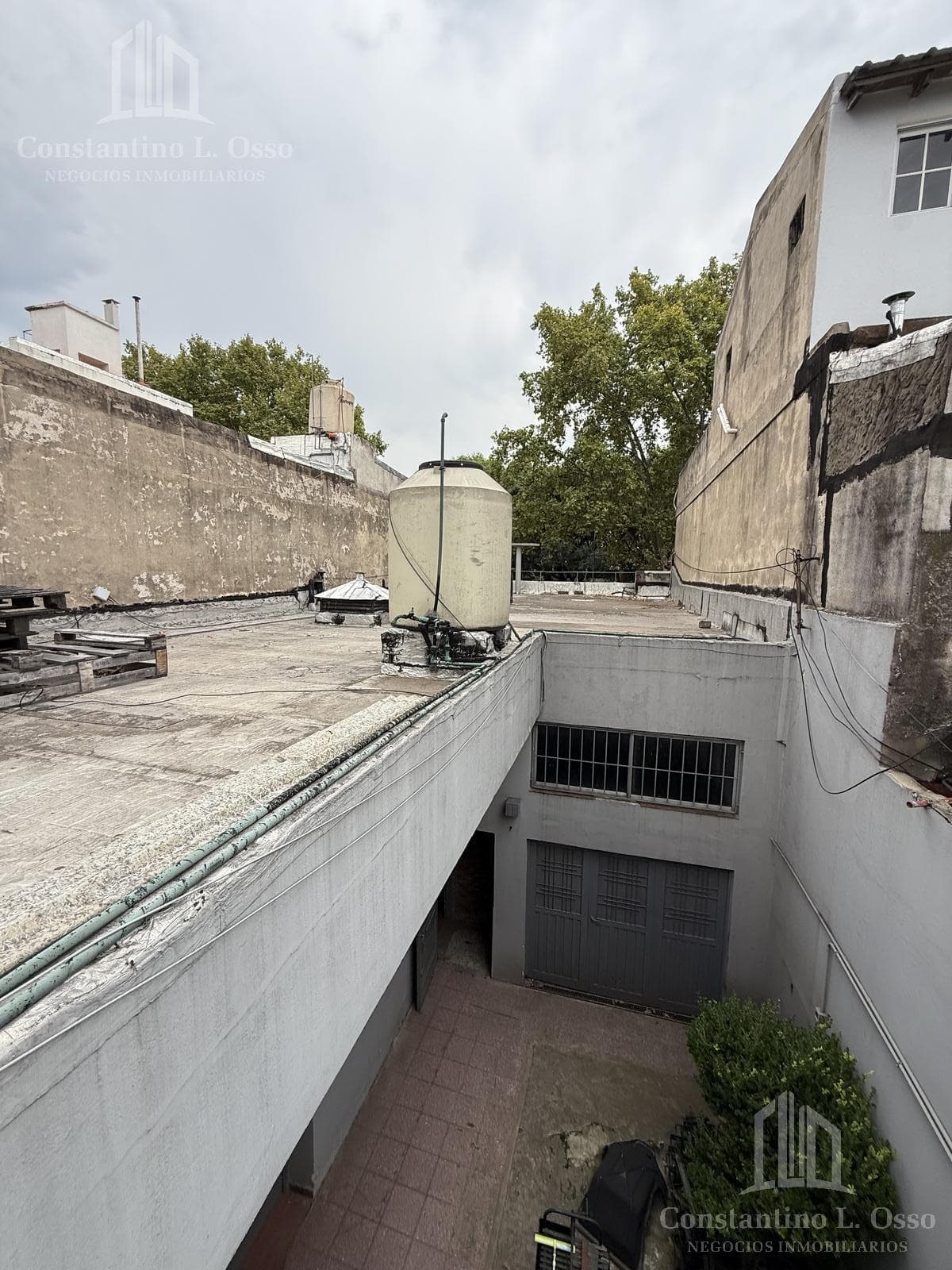 Warehouse - Storage Facility - With Offices - For Sale - Mixtura 4 Area