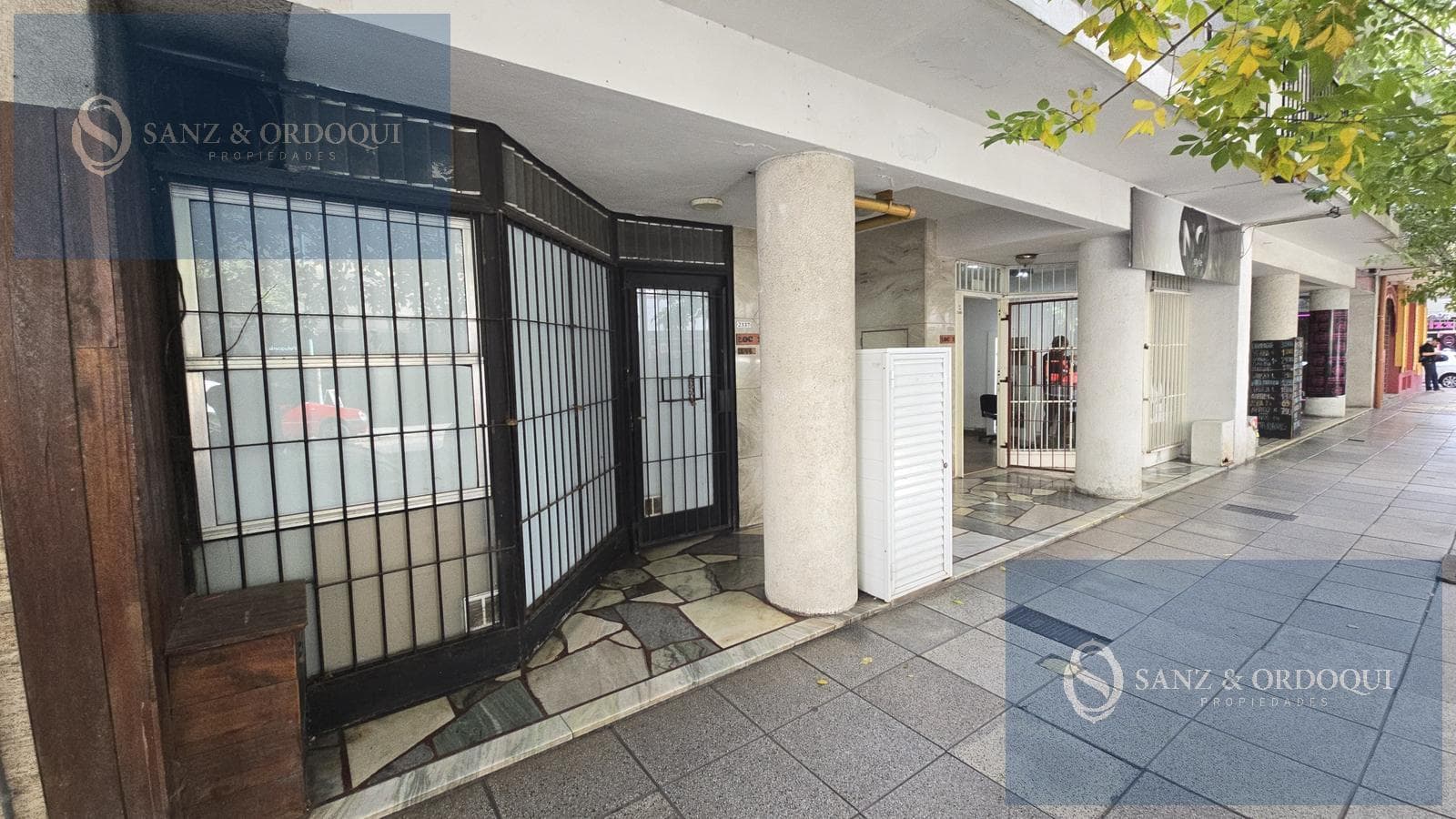 For Sale - Street-facing commercial space with open views on all four sides - Downtown