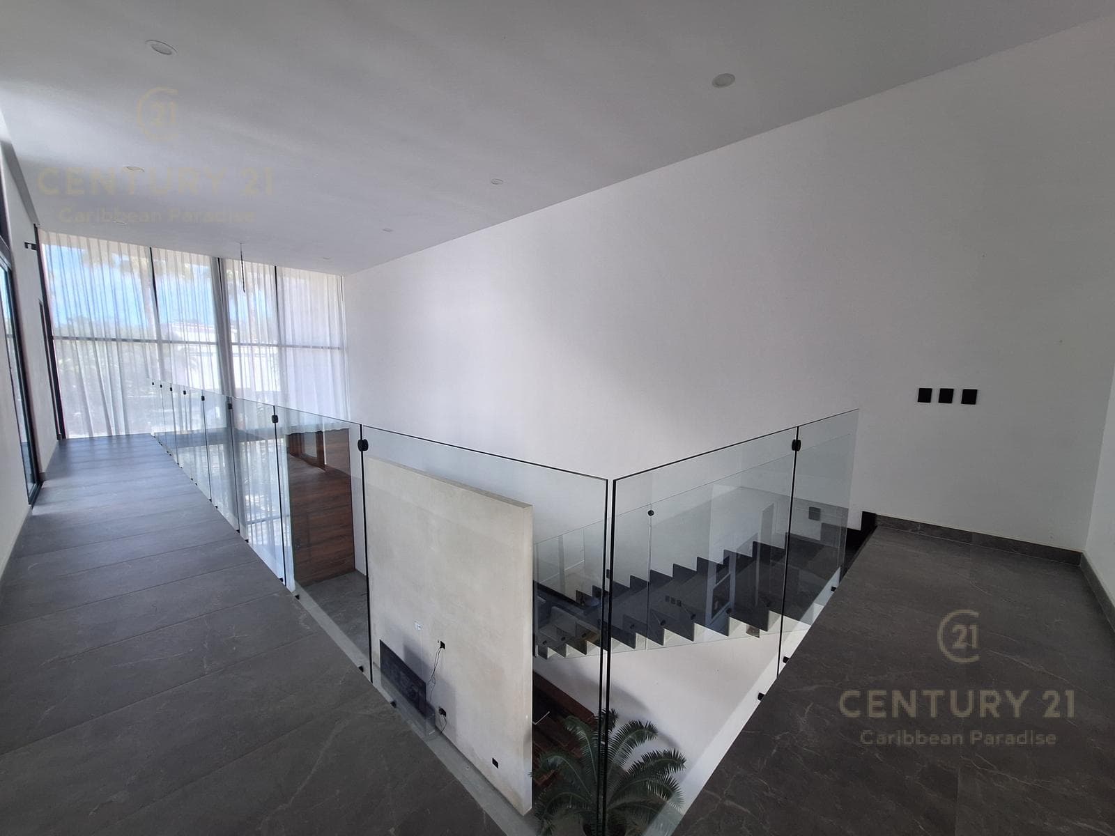Casa de Lujo de 4 habitaciones 5 Baño, con acabados Finos en Venta en Playa Magna, Playa del carmen