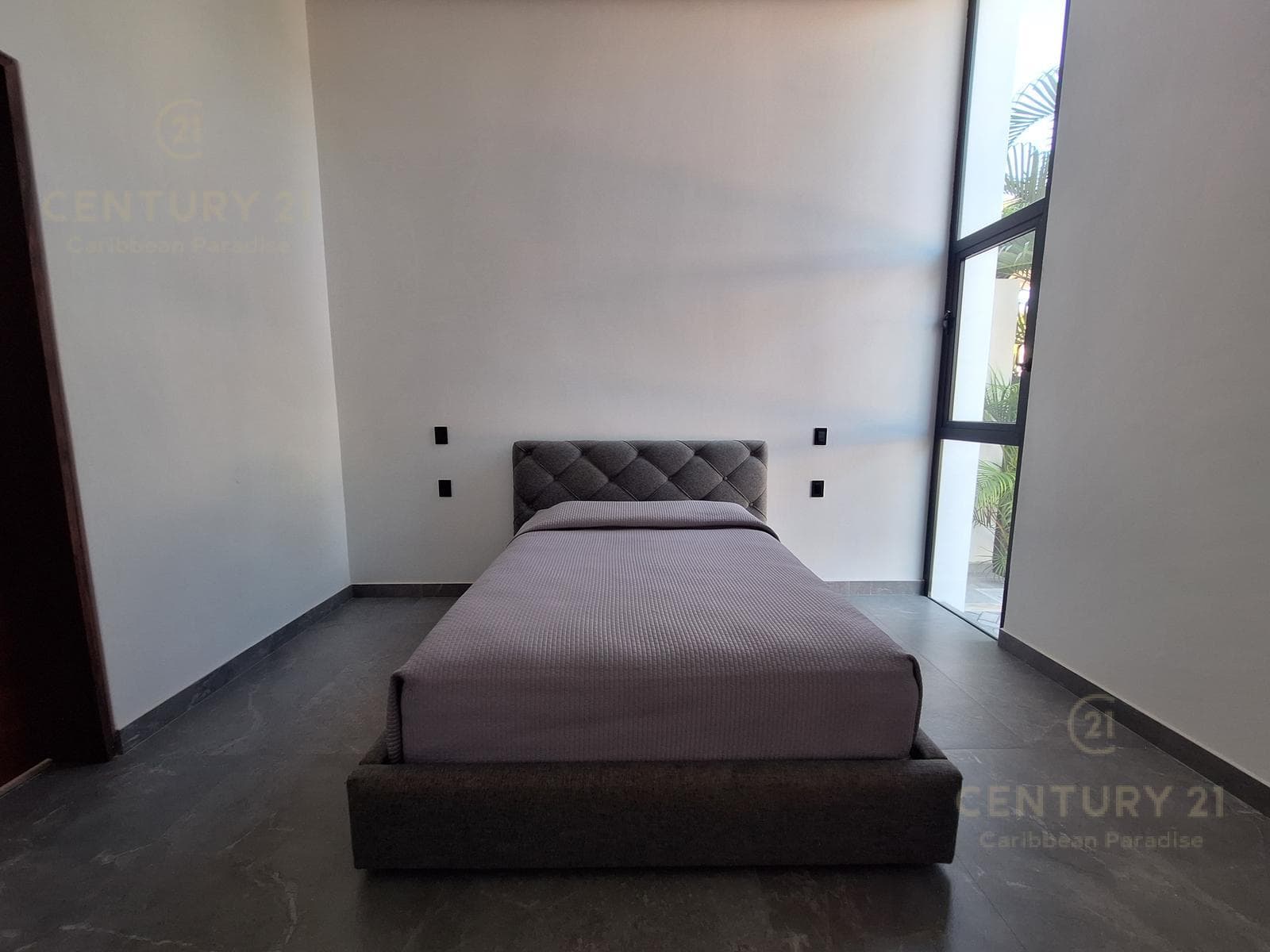 Casa de Lujo de 4 habitaciones 5 Baño, con acabados Finos en Venta en Playa Magna, Playa del carmen
