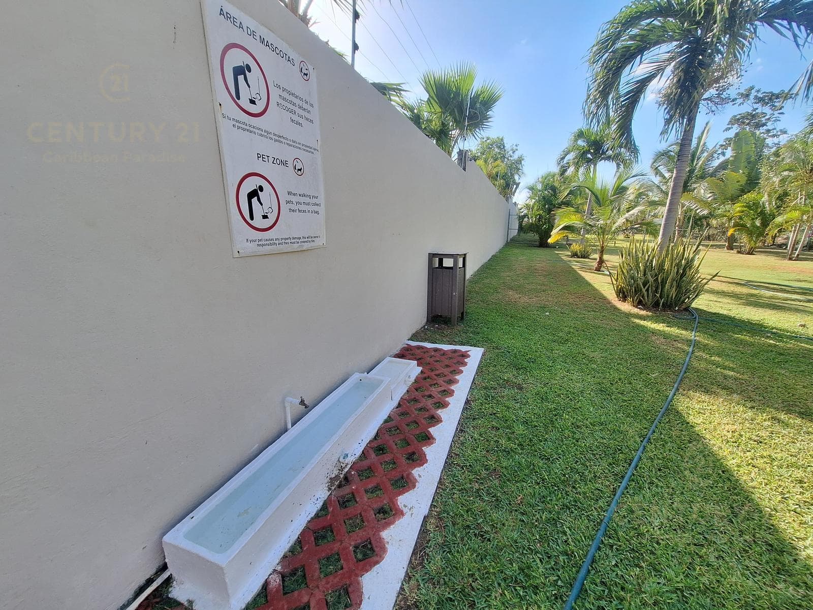 Casa de Lujo de 4 habitaciones 5 Baño, con acabados Finos en Venta en Playa Magna, Playa del carmen