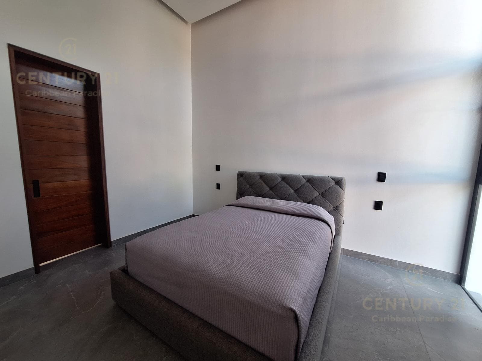 Casa de Lujo de 4 habitaciones 5 Baño, con acabados Finos en Venta en Playa Magna, Playa del carmen