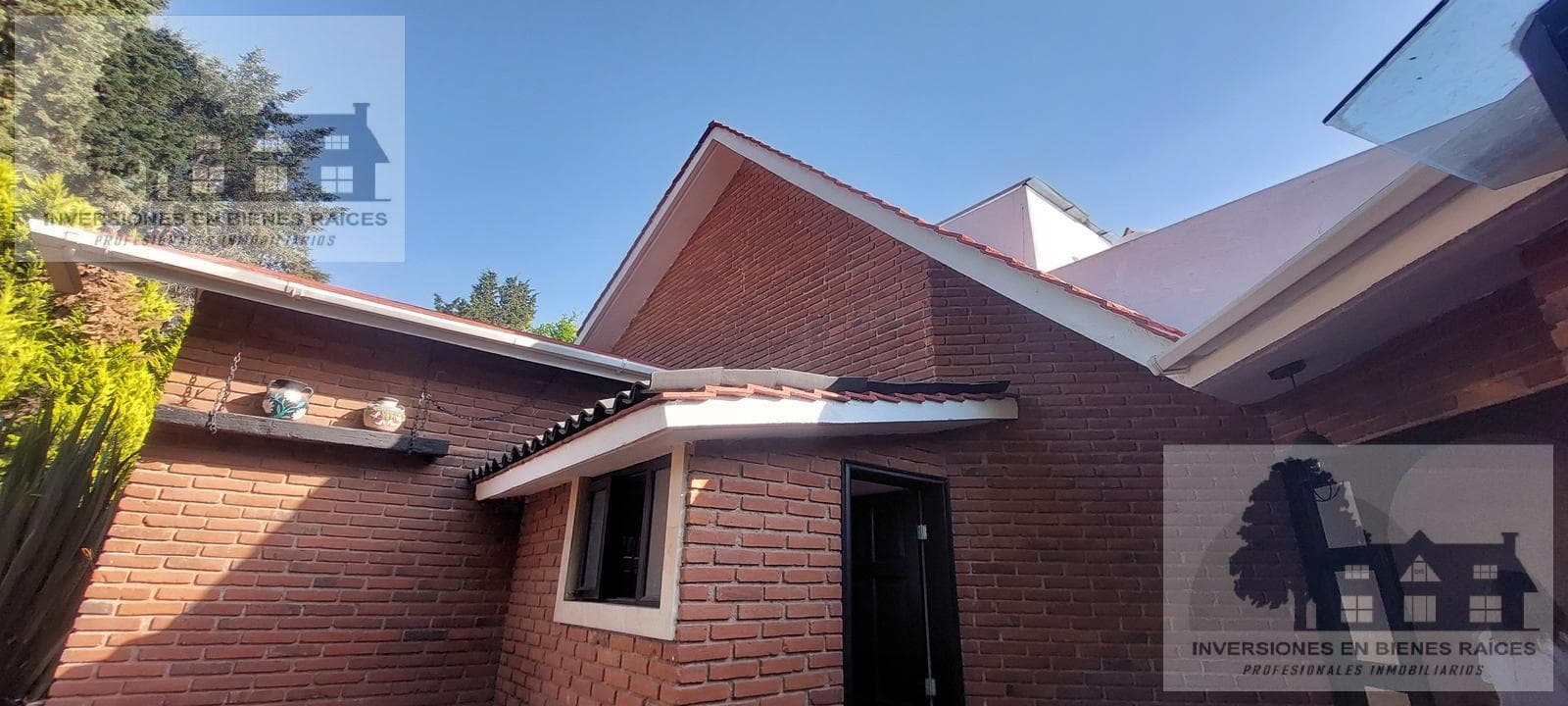 House for Sale in the La Virgen Subdivision in Metepec
