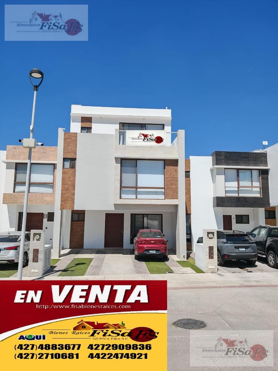 HOUSE FOR SALE IN THE AUREA ZIBATA SUBDIVISION