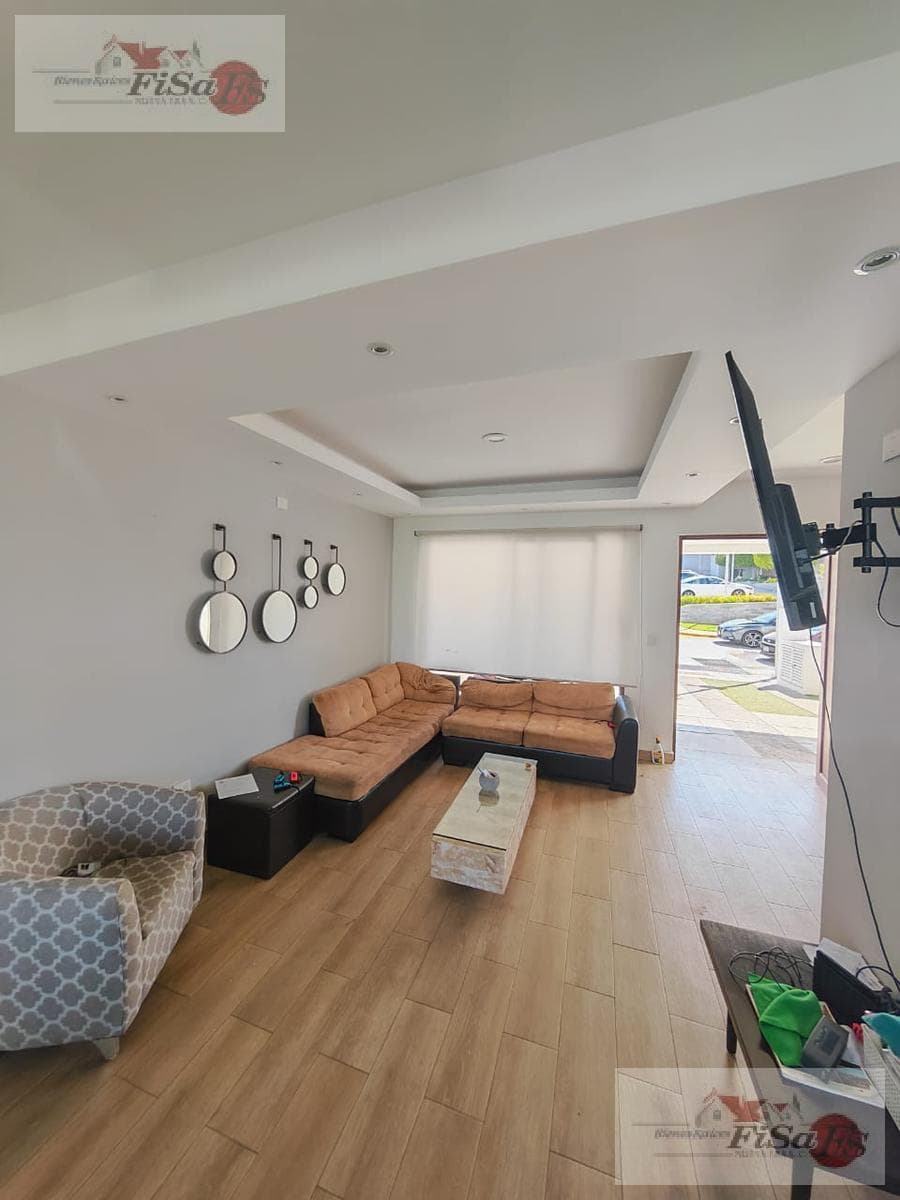 HOUSE FOR SALE IN THE AUREA ZIBATA SUBDIVISION