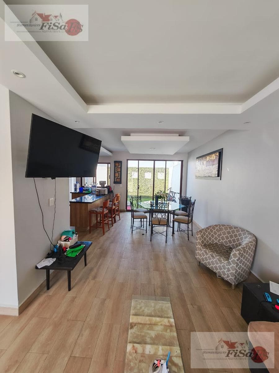 HOUSE FOR SALE IN THE AUREA ZIBATA SUBDIVISION