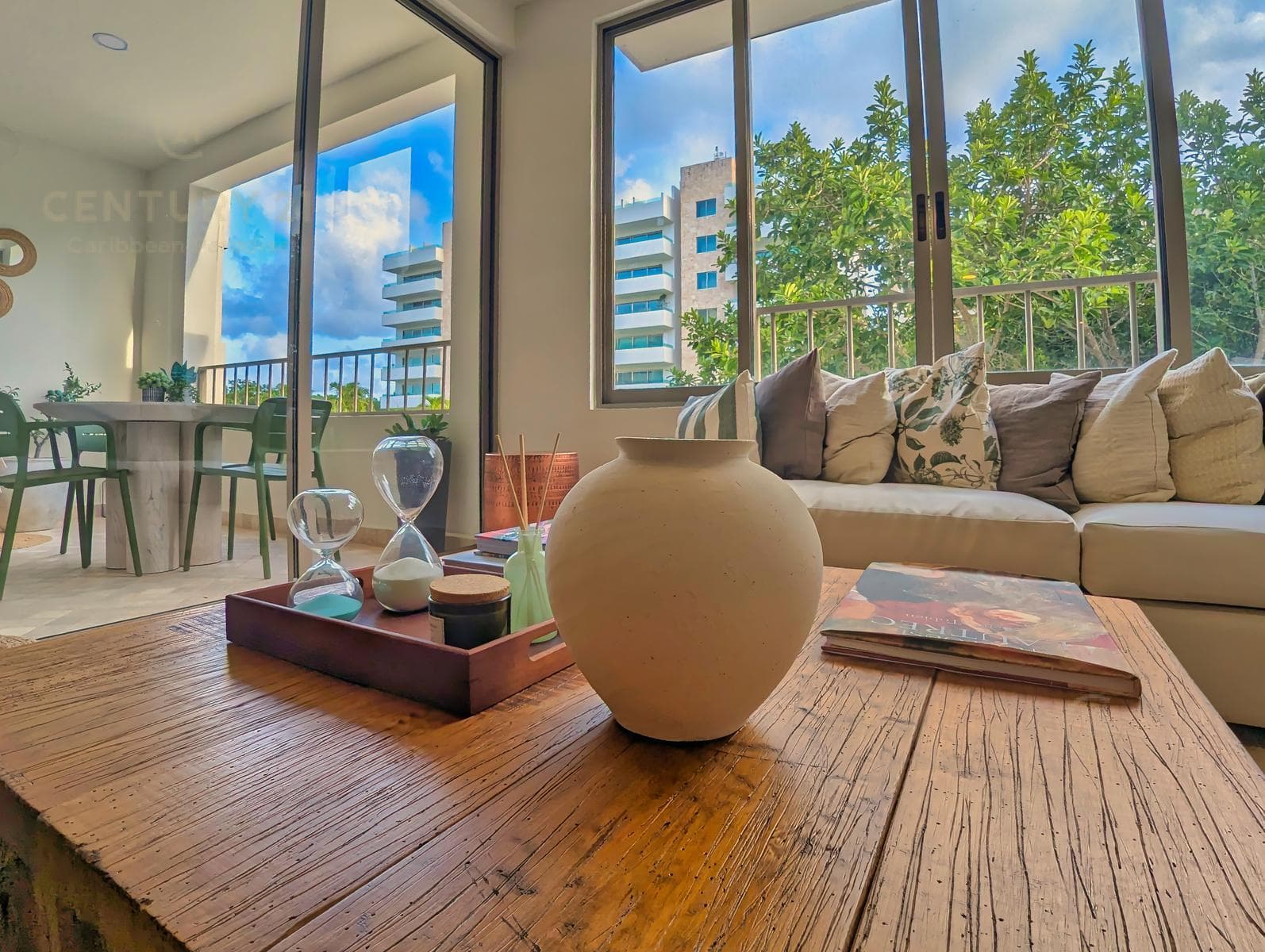 Apartment for Sale in Aqua Vivant, Cancún C3990