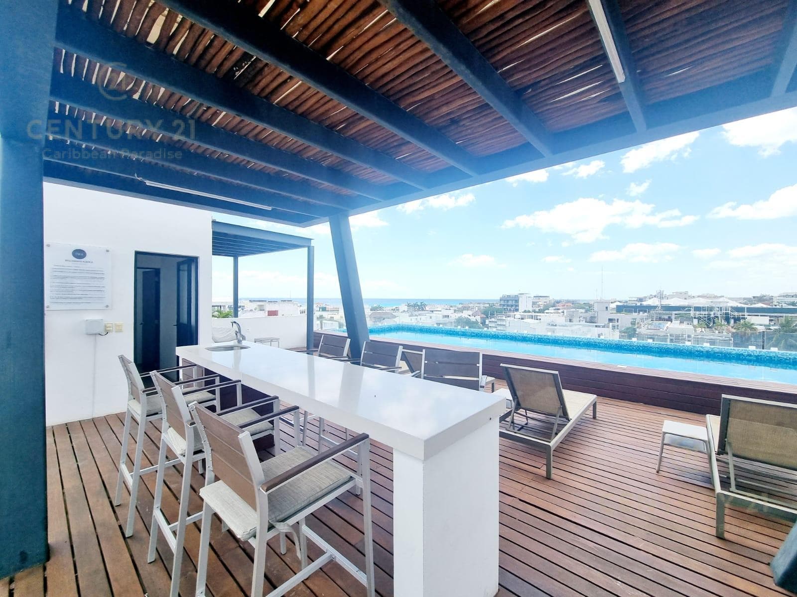 Estudio en Venta | Pura Playa Condos | a 1 Minuto de la 5ta Av. ¡Lujo y Alta Rentabilidad! | P4465
