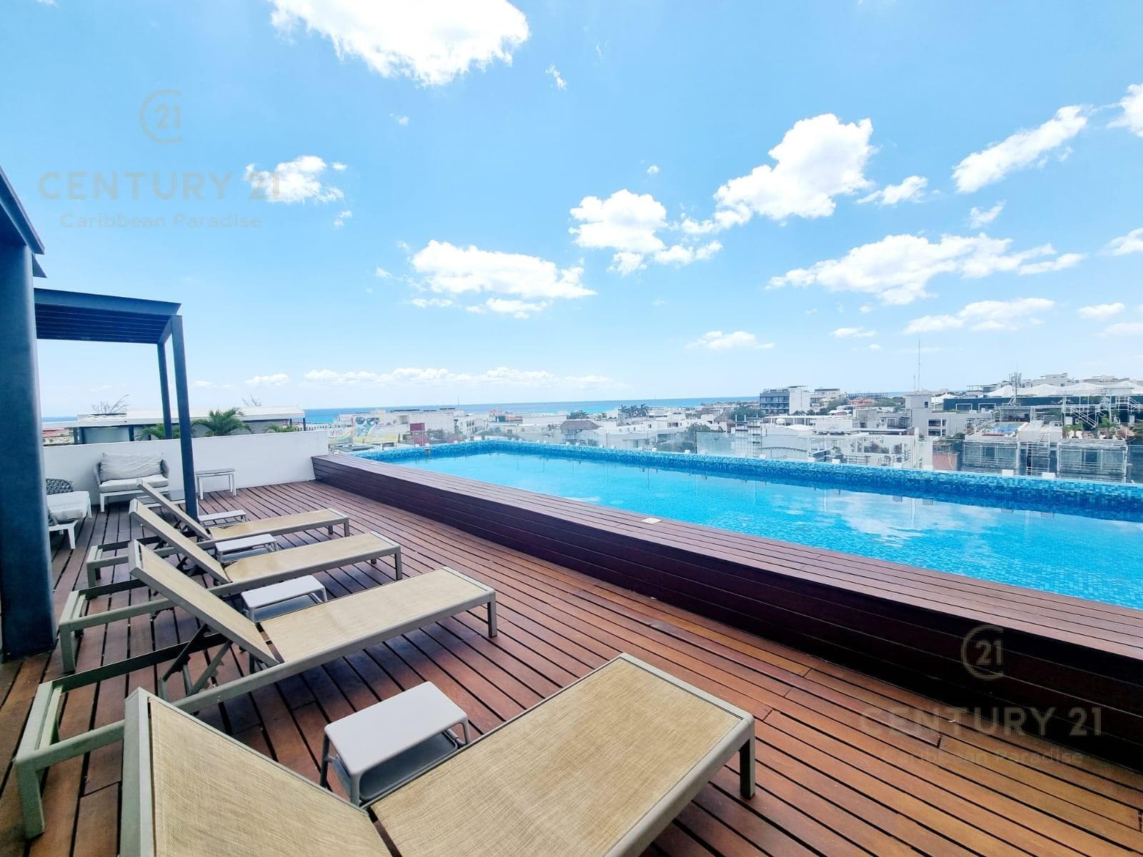 Estudio en Venta | Pura Playa Condos | a 1 Minuto de la 5ta Av. ¡Lujo y Alta Rentabilidad! | P4465