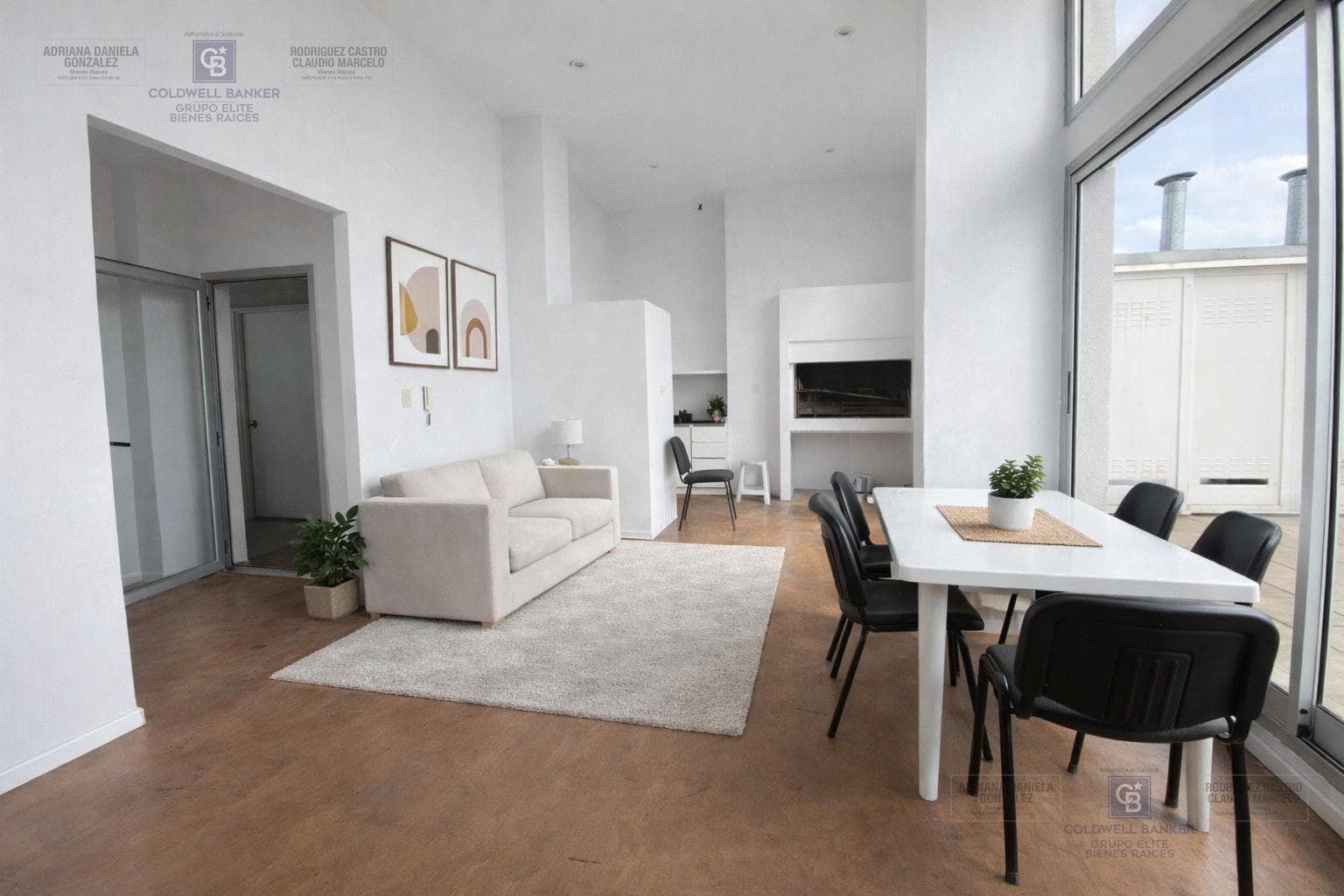 APARTMENT FOR SALE IN SAN CRISTOBAL: STUDIO APARTMENT WITH FRONT BALCONY