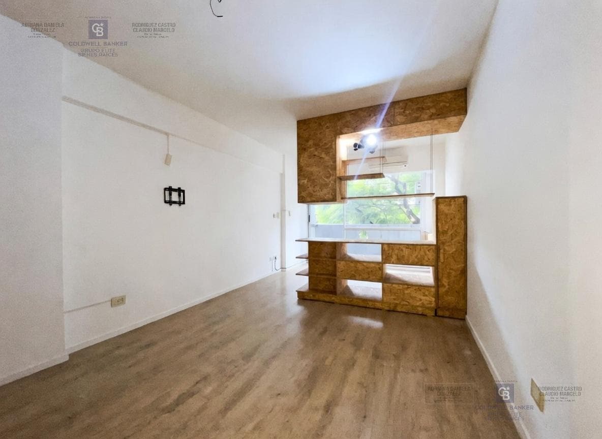 APARTMENT FOR SALE IN SAN CRISTOBAL: STUDIO APARTMENT WITH FRONT BALCONY