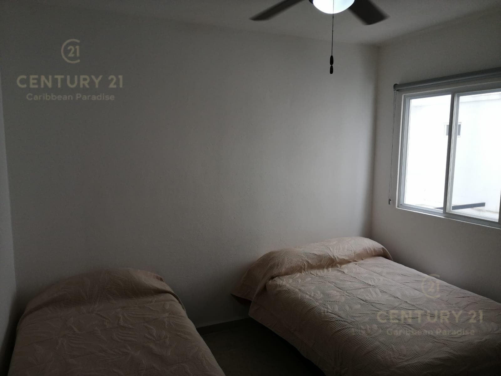 Departamento de 2 Recámaras en Venta en Liverté Cancún | Amueblado | C3992