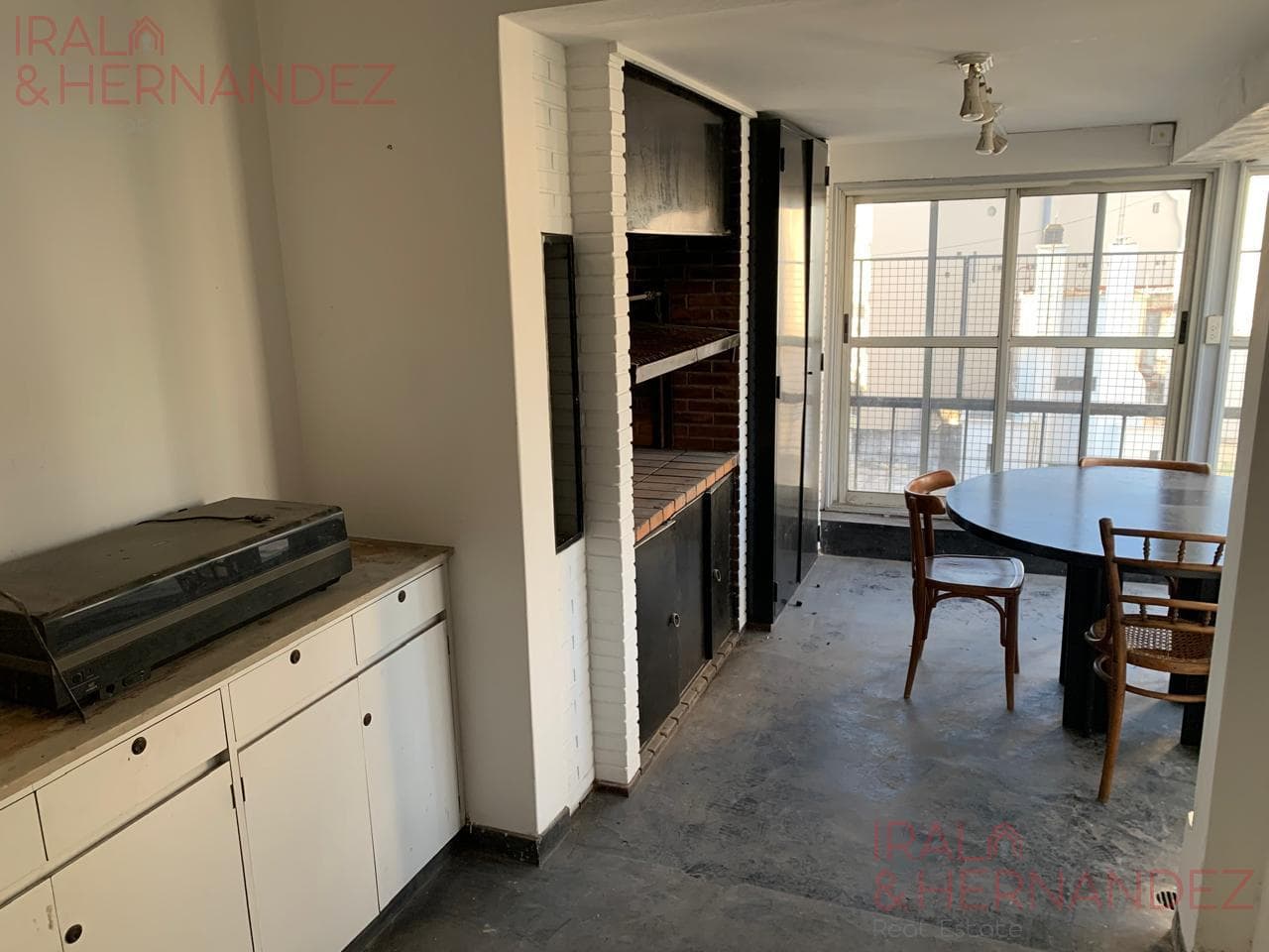 FOR SALE: 5-room apartment with terrace, barbecue area, and garage in La Isla, Recoleta