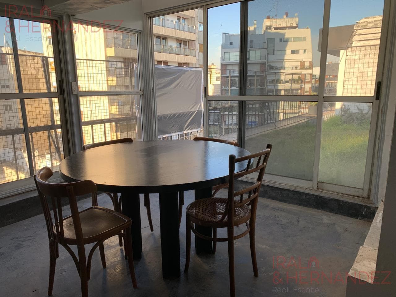 FOR SALE: 5-room apartment with terrace, barbecue area, and garage in La Isla, Recoleta