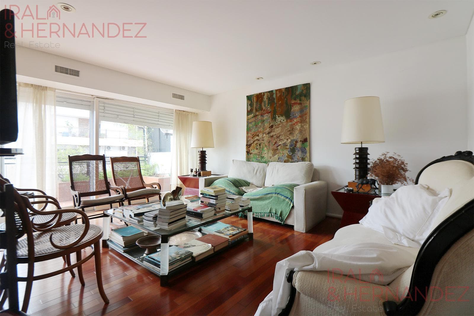FOR SALE: 5-room apartment with terrace, barbecue area, and garage in La Isla, Recoleta
