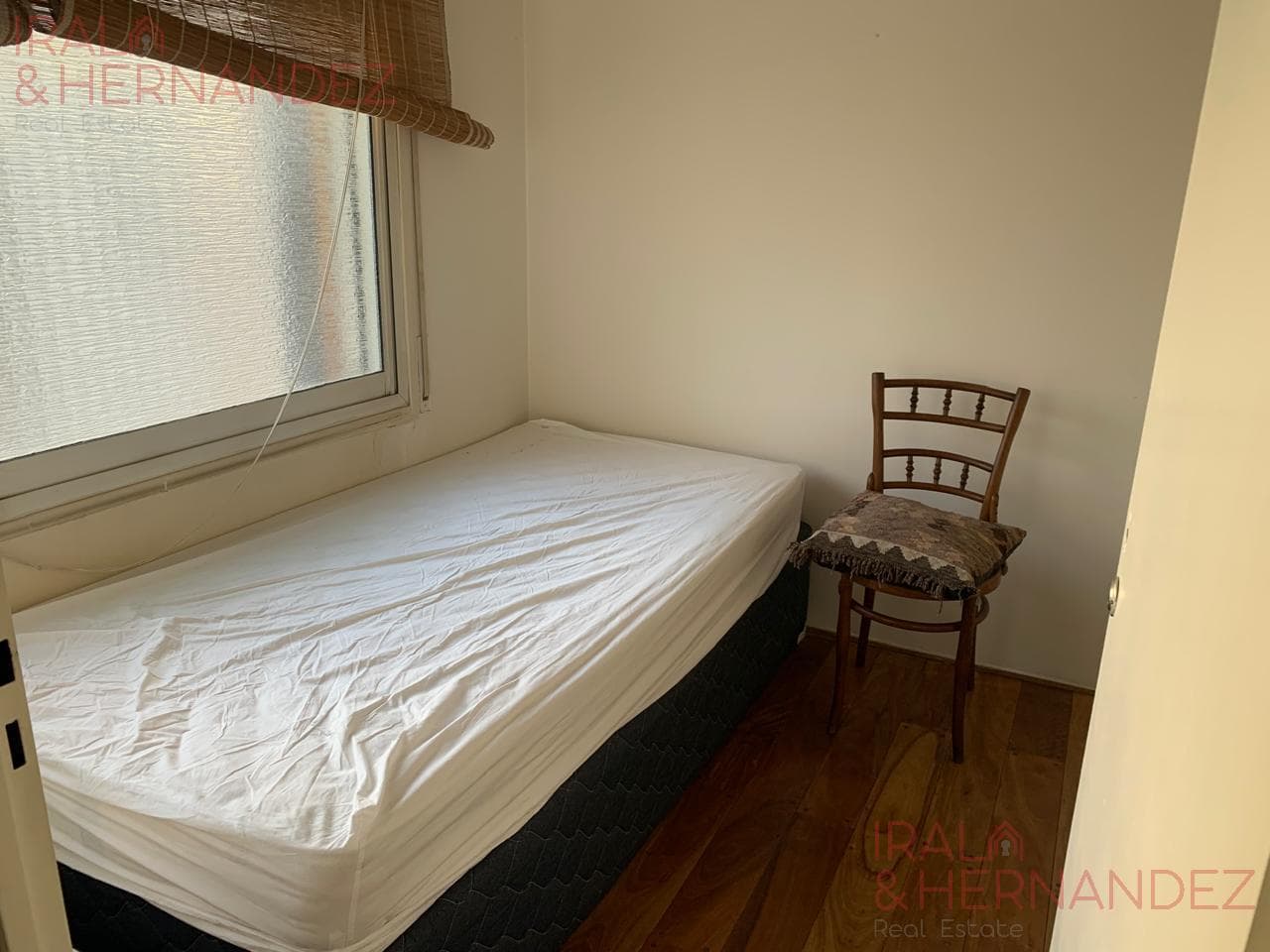 FOR SALE: 5-room apartment with terrace, barbecue area, and garage in La Isla, Recoleta