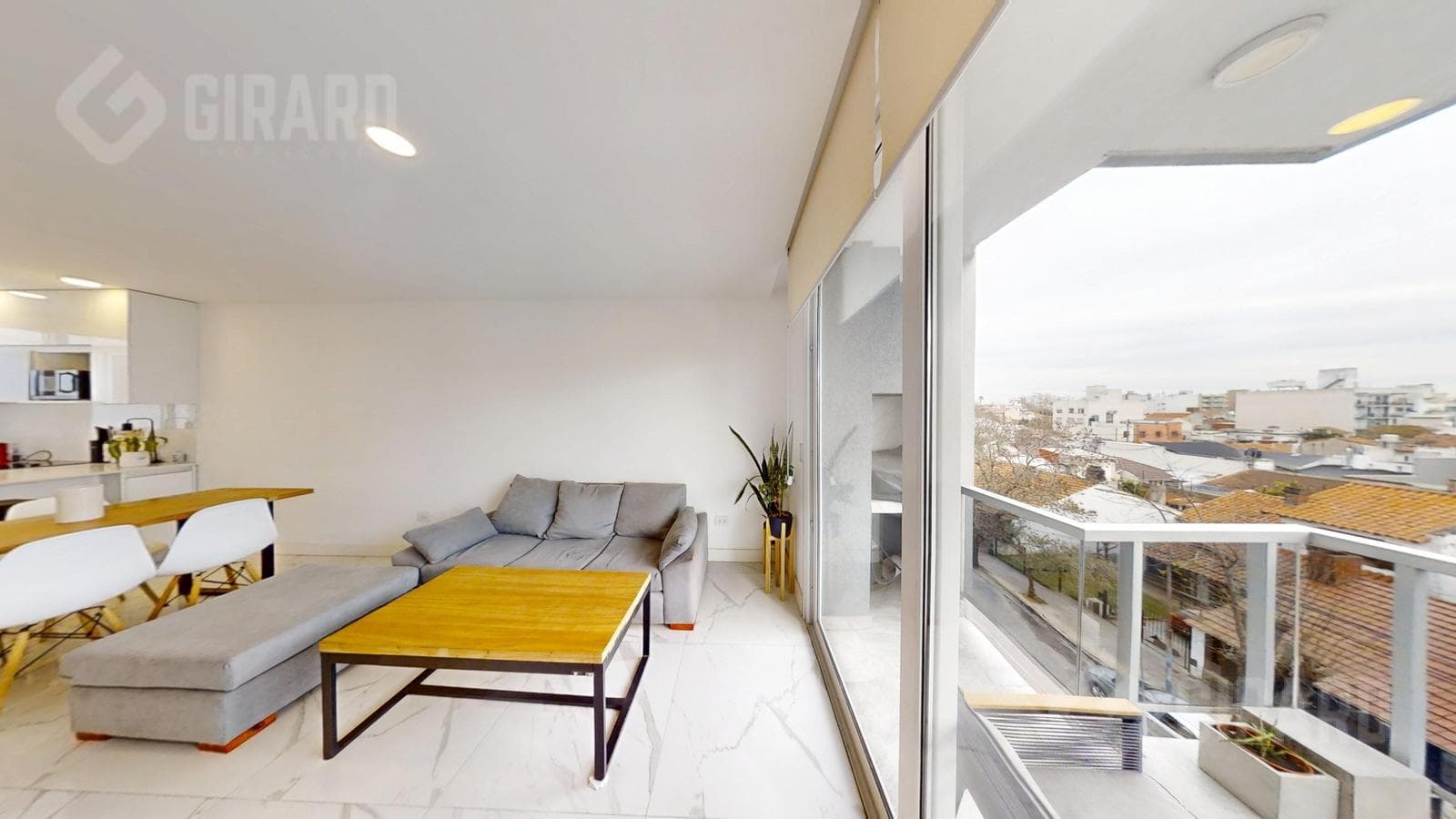 Modern 2-room apartment for sale with garage, Chauvin neighborhood