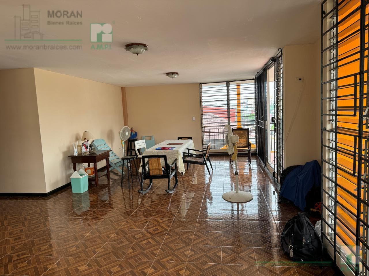 Corner house in downtown Coatzacoalcos