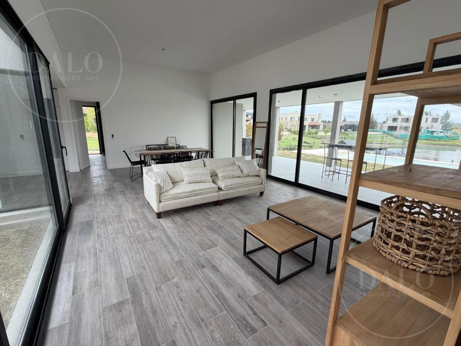 House Under Construction for Sale by the River in El Naudir
