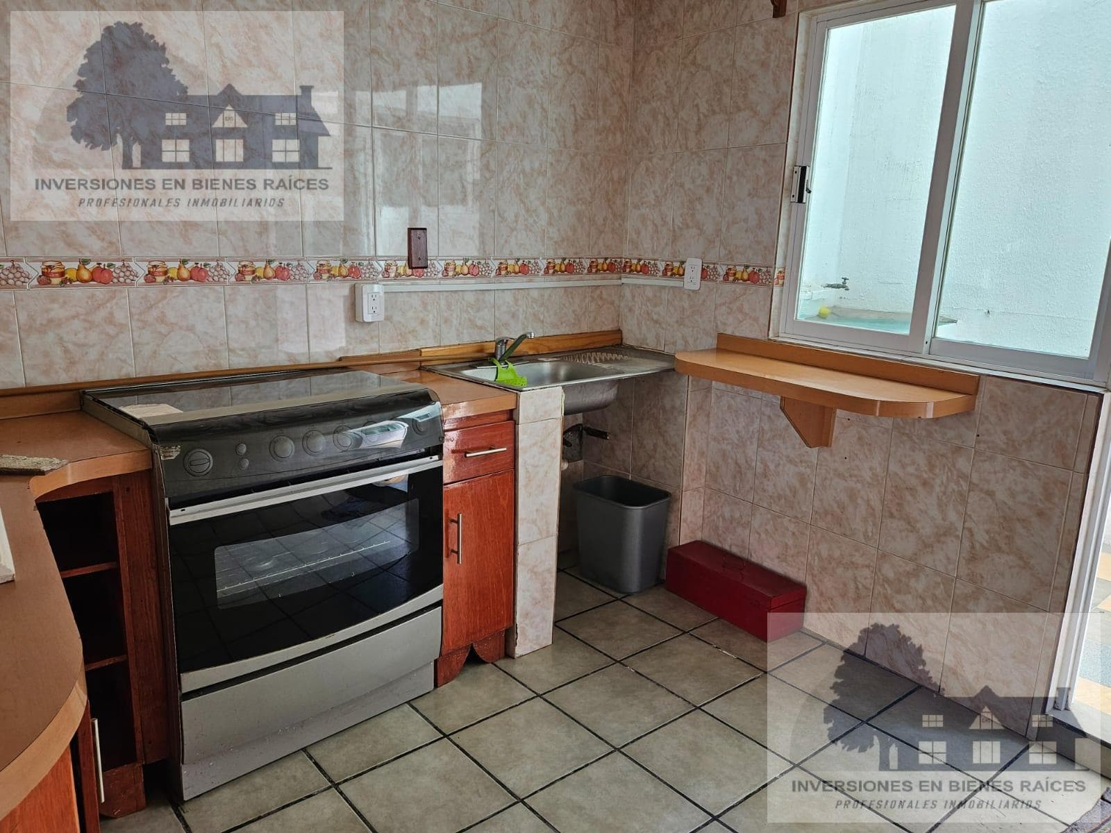 Great Opportunity! House for Sale Near Tollocan and Comonfort
