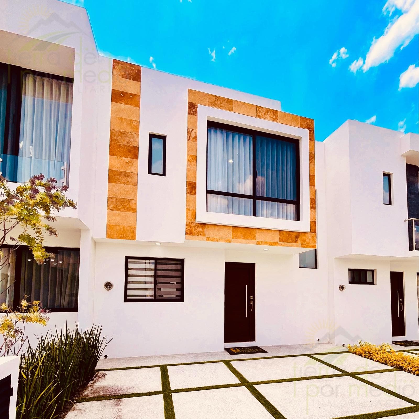 Luxury Home in Juriquilla, Private with a VIP Movie Theater