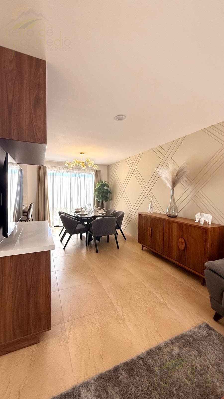 House for Sale on a Private Street with a VIP Movie Theater, Juriquilla, Querétaro