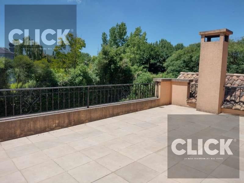 For Sale - 6-Bedroom House in Country Club San Carlos - Malvinas Argentinas