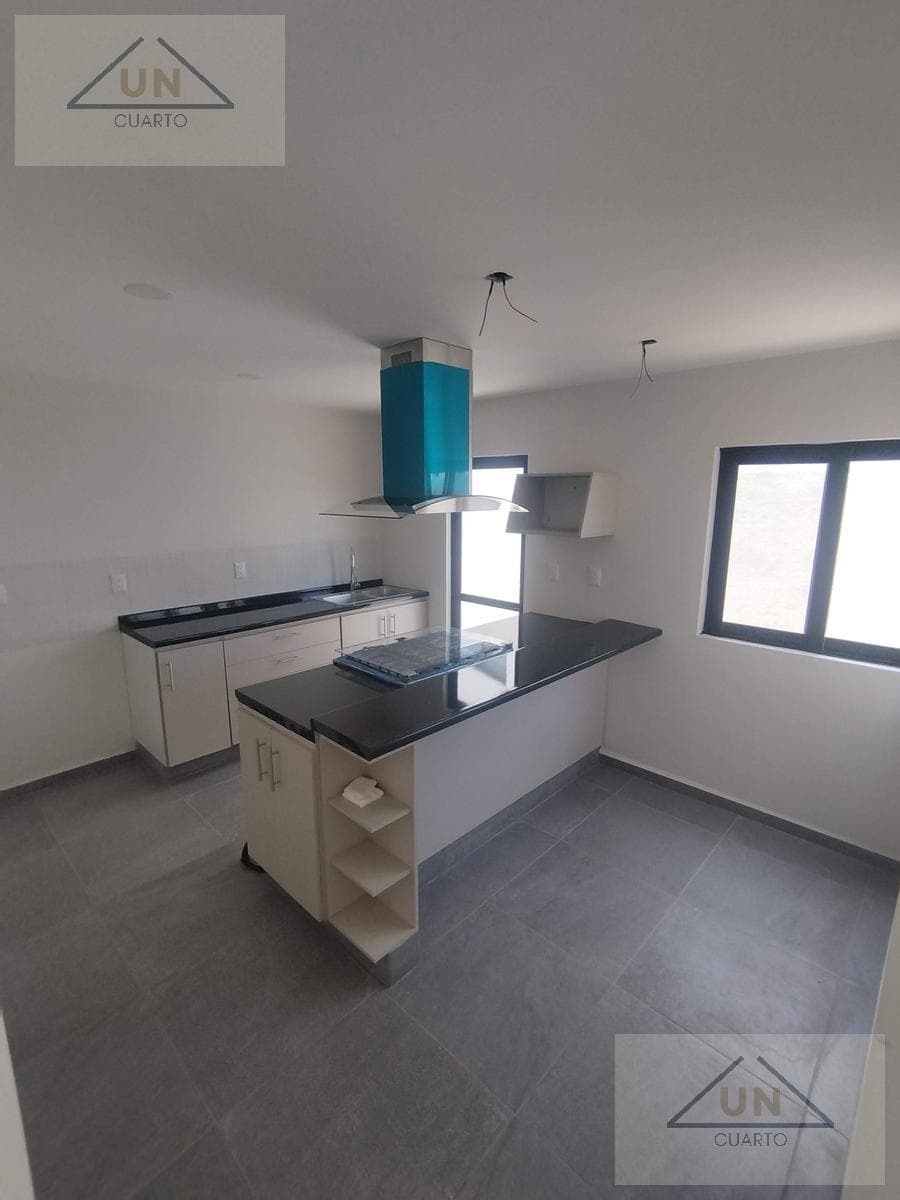 4-BEDROOM WITH A POOL AND GYM