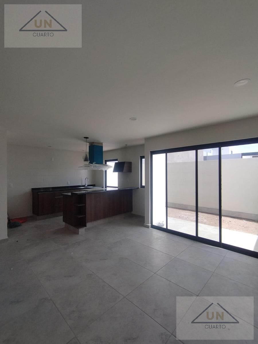 4-BEDROOM WITH A POOL AND GYM