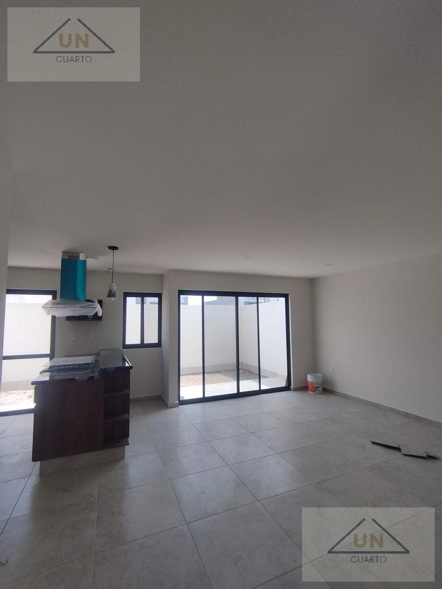 4-BEDROOM WITH A POOL AND GYM