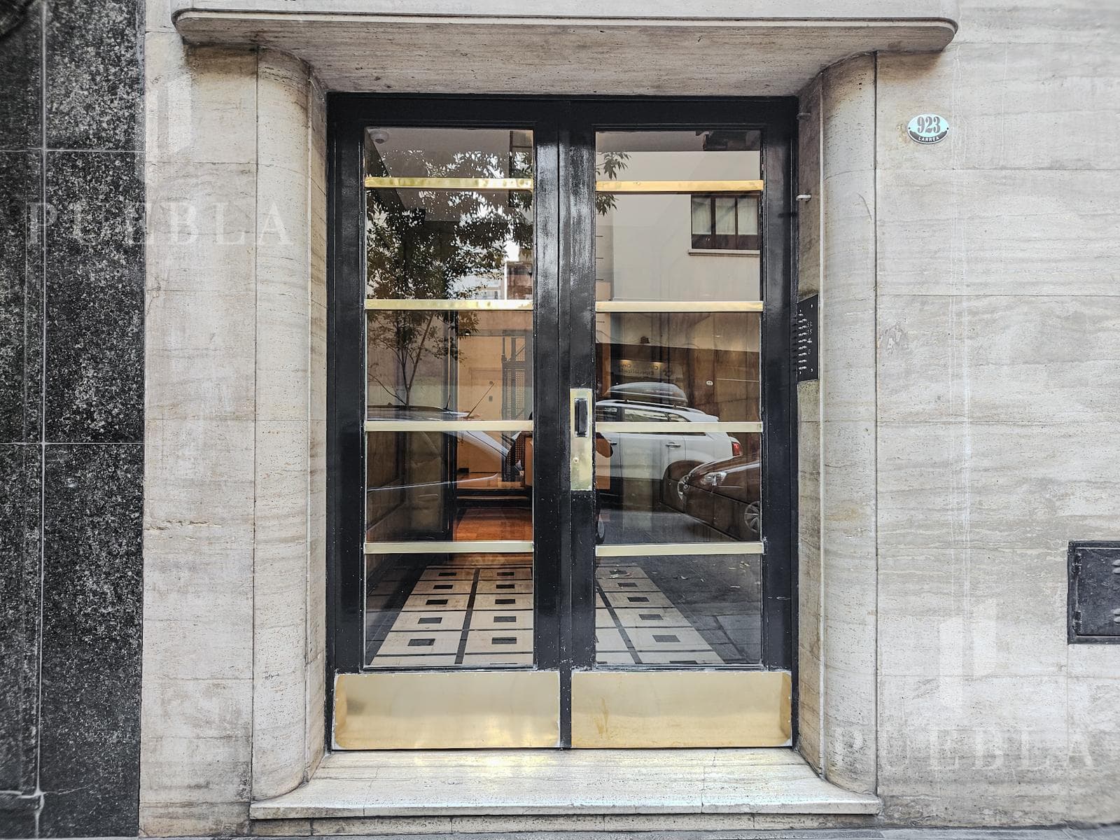 Excelente Departamento Semipiso Tres Ambientes Baulera en Recoleta