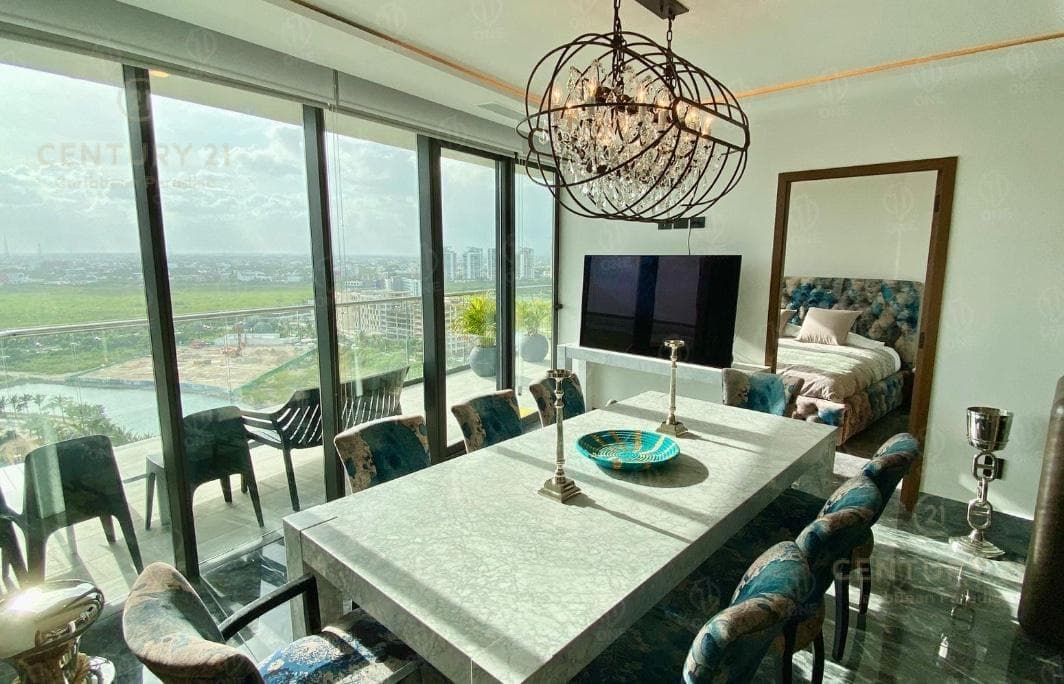 Casa 2 Recamaras en Venta en Shark Tower Cancun | C3999