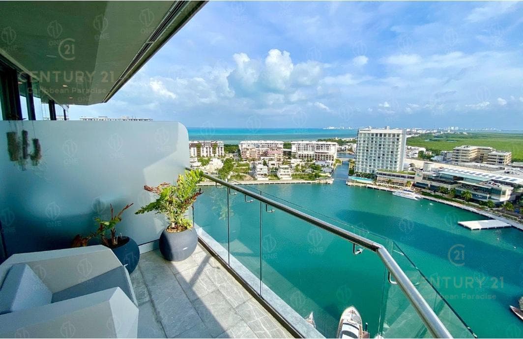 Casa 2 Recamaras en Venta en Shark Tower Cancun | C3999