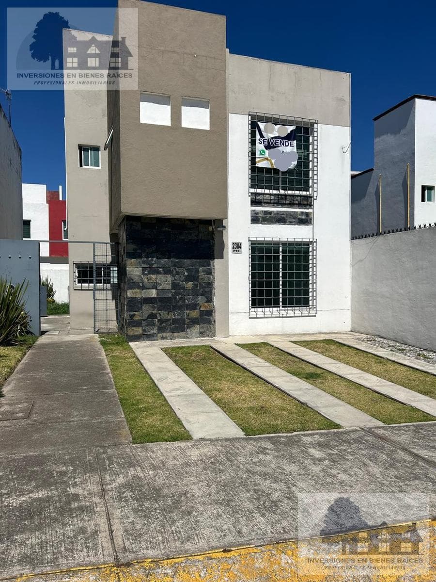 Great Opportunity: House for Sale in the Bonanza Subdivision, 15 Minutes from Metepec
