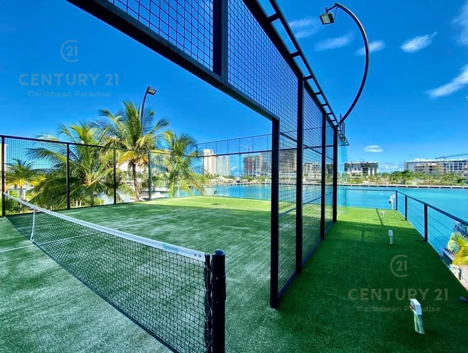 Departamento en venta en Shark Tower con vista al mar y a Puerto Cancún C4000
